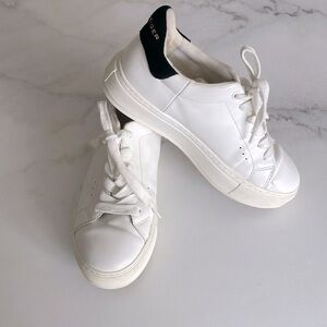 KURT GEIGER LONDON
Women's Laney Platform Low Top Sneakers